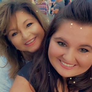 Meet your Posher, Deborah